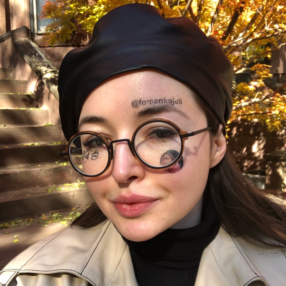 Meet your Posher, Yulia